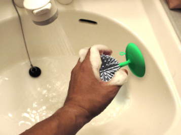 片手洗い用ブラシ